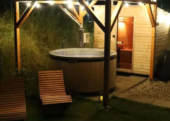 Apartment Jeleniowka Z Sauna I Podgrzewana Balia Z Jacuzzi